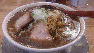 「喜多方らーめん(大盛)」@麺や 七彩 八丁堀店の写真