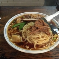 ワンタンメン ¥780 + 大盛り ¥100