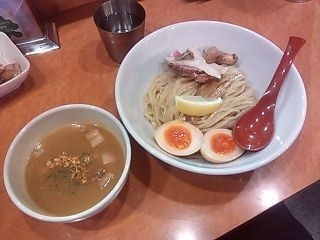 「鶏白湯特製つけ麺」@麺屋 翔 西新宿本店の写真