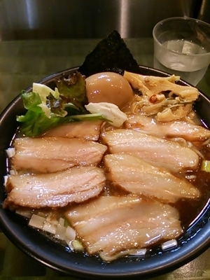 「肉玉ラーメン大盛1200円」@胡心房の写真