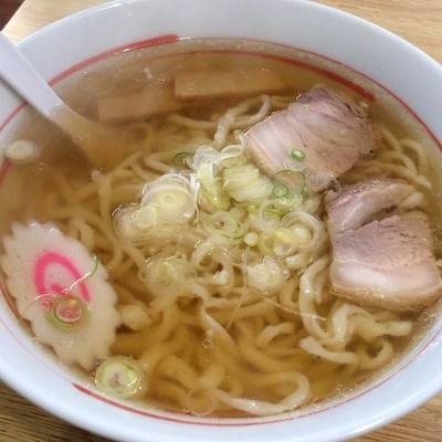 「しょうゆらーめん　650円」@手打ちらーめん なりやの写真