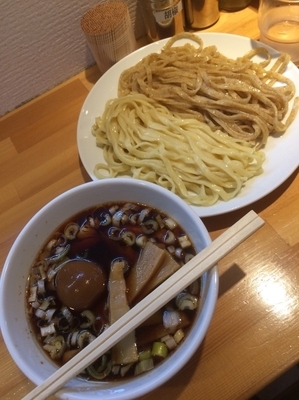 「焙煎小麦蕎麦2色つけ麺」@らぁめん りきどうの写真
