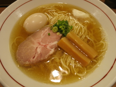 「鶏と煮干出汁　白だし仕立て　　780円」@鯛塩そば 灯花 本店の写真