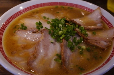 「チャーシューらぁめん＋替え玉」@らあめん 広の写真