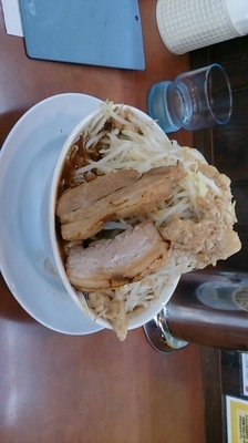 「小ラーメン730 ヤサイ増し」@ラーメン 豚珍の写真