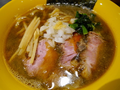 「煮干しラーメン（醤油） 太麺」@らーめん 惠本将裕の写真