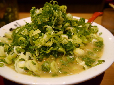 「ラーメン 並 麺硬め」@ラーメン横綱 阪急三番街店の写真