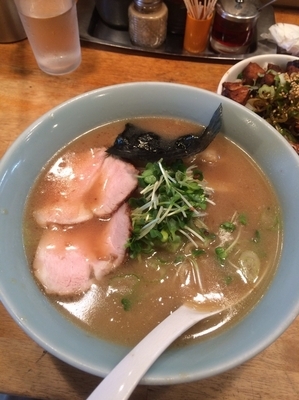 「醤油ラーメン680円+ネギチャーシュー丼300円」@東京らーめん てん 清水橋店の写真