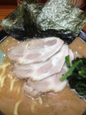 「チャーシュー麺中盛、硬め濃いめ」@らーめん家 せんだい 横浜橋店の写真