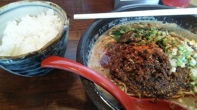 「担担麺 壱の味（3辛） 800円」@担担麺 手しごと ごま金の写真