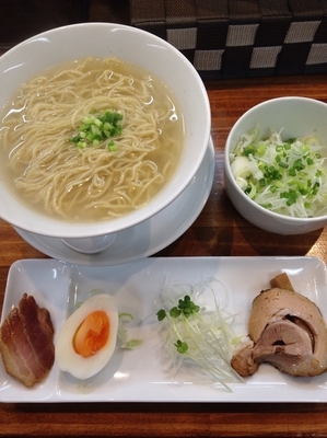 「【限定】アゴ節黒さつま」@塩らーめん 千茶屋の写真