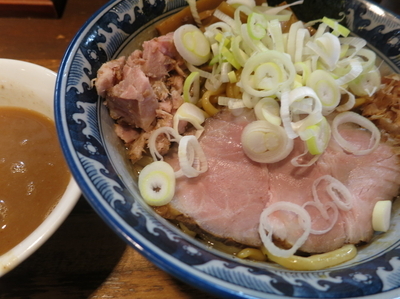 「油そば小730円」@兎に角 松戸店の写真