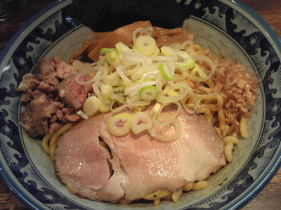 「油そば」@兎に角 松戸店の写真