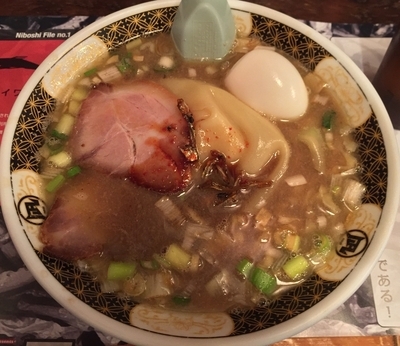 「すごい煮干しラーメン＋塩玉子（￥820＋￥120）」@すごい煮干ラーメン凪 五反田西口店の写真