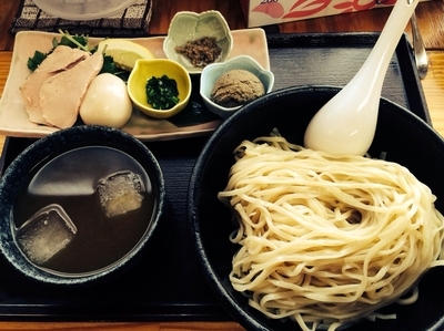 「冷やし煮干しつけそば」@中華そば よしかわの写真