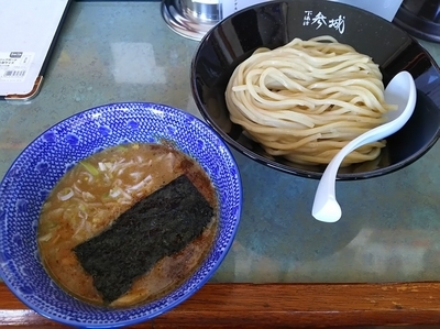 「つけめん（麺冷・スープ暖）　並」@つけめん 参城の写真