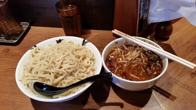 「カラシビつけ麺　特盛　マシマシ」@カラシビ味噌らー麺・つけ麺 神田本店の写真