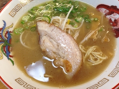 「中華そば小＋カツ丼小」@やまとの写真