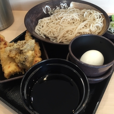 「とり舞茸天（￥480）＋温玉（クーポン）」@ゆで太郎 入間宮寺店の写真