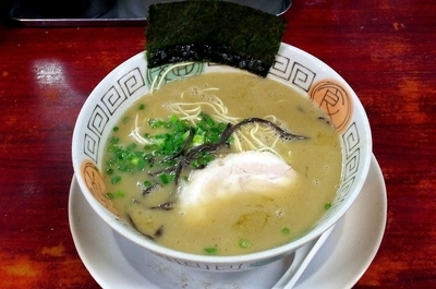 「らーめん 700円」@博多長浜らーめん 楓神の写真