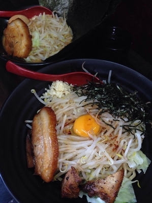 「唐丸そば ¥800 レディースラーメン ¥700」@麺屋 蔦重の写真