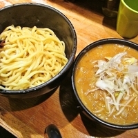 辛味噌つけ麺　960円