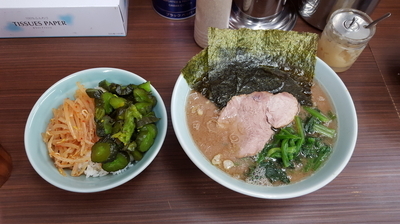 「ラーメン650円(MAX＋無料ライス)」@横浜家系らーめん 武蔵家 川口店の写真