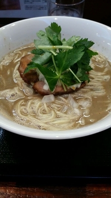 「煮干白湯ラーメン(限定100食)」@ラーメン愉悦処 似星 2号店の写真