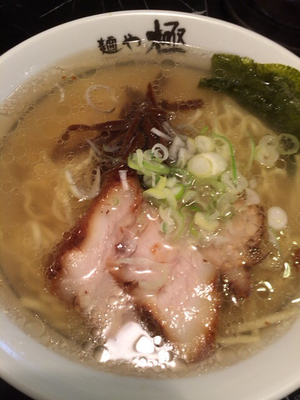 「らーめん700円」@麺や 極の写真