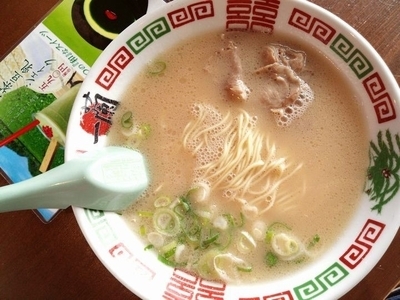 「市場系とんこつ」@一蘭の森 糸島店の写真