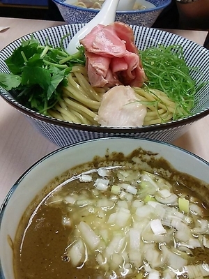「煮干しつけ麺濃い目（大盛）」@中華そば よしかわの写真