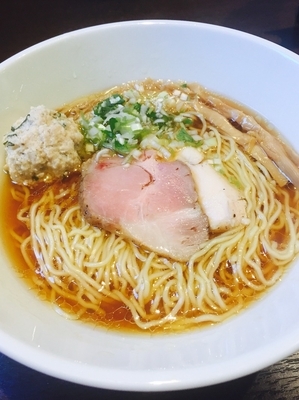 「（SR7限定）タマシャモと青森シャモロックの軍鶏そば¥850」@中華そば 輝羅の写真