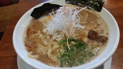「辛味噌ラーメン　880円」@麺や 松辰の写真