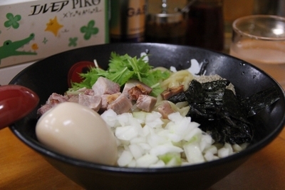 「ニボまぜそば」@らーめん逆流の写真