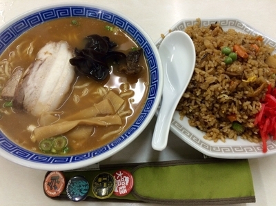 「中華そば＋焼飯 小」@大貫 本店の写真