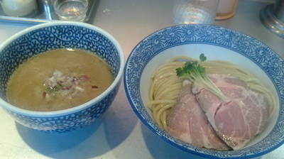 「節薫る鶏白湯つけ麺　880円」@豚骨一燈の写真