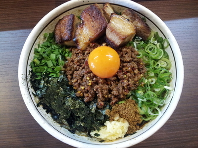 「台湾まぜそば＋大盛り＋ど肉＋追い飯」@麺屋 はなび 高畑本店の写真