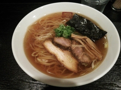 「醤油ラーメン」@ラーメン角屋の写真