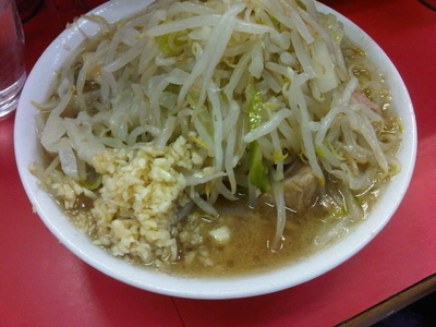 「ラーメン ニンニクカラメ (600円)」@ラーメン二郎 三田本店の写真