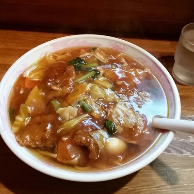 「肉スタミナウマニメン７３０円」@ラーメン 現代の写真