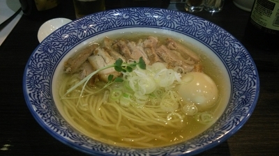 「肉出汁らーめん+麦酒etc」@麺処 ほん田 nijiの写真