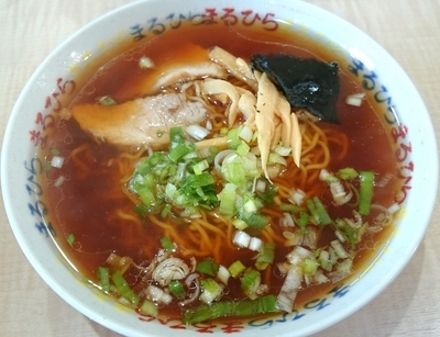 「ラーメン　正油 650円」@まるひらの写真