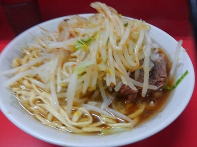 「小ラーメン（麺カタカタ・ヤサイ・カラメ）【700円】」@ラーメン二郎 上野毛店の写真