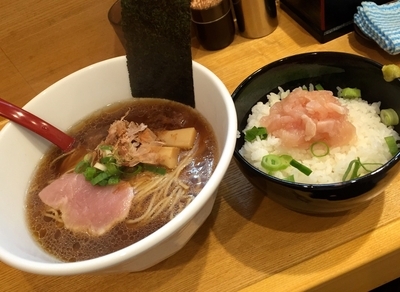 「鶏と鰹の中華そば＋古白鶏のタタキ雑炊」@麺屋正路の写真