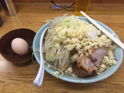 「小ラーメン麺少なめ+ニンニク」@ラーメン そらの写真