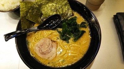 「ラーメン(690円)・特盛(200円)・ライス(無料)」@横浜家系ラーメン北習家の写真