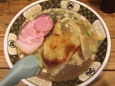 「すごい煮干しラーメン【820円】」@すごい煮干ラーメン凪 新宿ゴールデン街店 本館の写真
