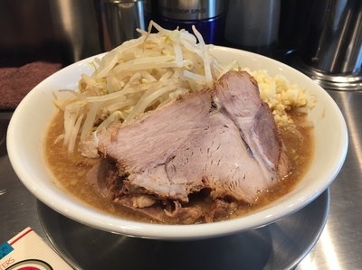 「ラーメン」@ジロリアン 赤坂店の写真