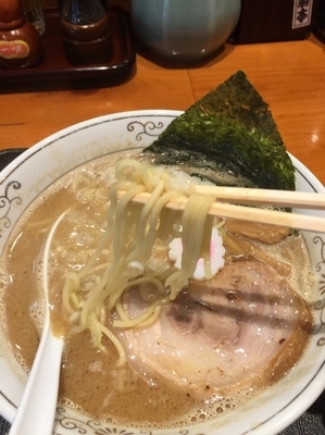 「味玉中華そば」@中華そば 勝本の写真