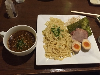 「小樽濃コク黒醤油つけめん 970円」@小樽らーめん 豆の木 備後店の写真